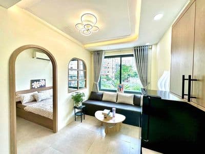 Căn hộ 1pn fullnt cửa sổ thoáng - ngay gần đh hutech, ngoại thương