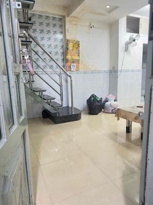 Nhà nguyên căn 1pn lớn-1wc hẽm ba gác xô viết nghệ tĩnh-bình thạnh