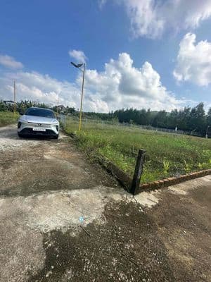 Cần bán lô đất cạnh suối nước nóng