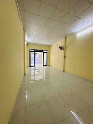 bán nhà chính chủ h3m khu bàu cát tân bình. DT: 4m x 26m chỉ 74tr/m2