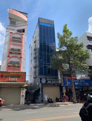 Góc 360 An Dương Vương Ngang 6mx20 6 Tầng Thang máy ốp kính