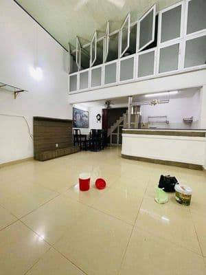 cho thuê nhà hẻm cách mạng tháng tám ngay ngã ba ông tạ