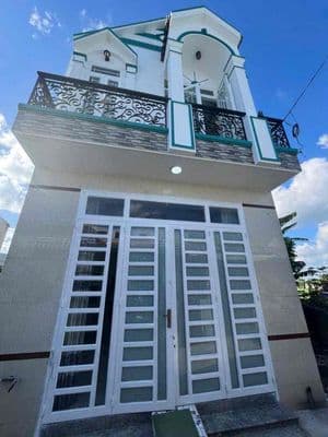 Chỉ 900 triệu sở hữu ngay nhà SHR ngay khu vực Cầu Lớn ,Hóc Môn.