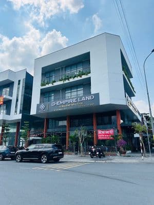 Cho Thuê Nhà Góc 2MT Nguyễn Văn Hưởng 12x20 Trệt 4 Lầu Thang Máy Q2