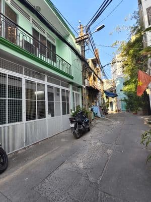 Nhà hẻm 5m 186/6a Bình Thới Q11 6x11m 2T 6,8 tỷ