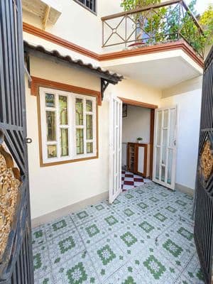Nhà nguyên căn - 2 tầng - 4,1 15m - xe hơi - tân quy - q7 - 11tr/th