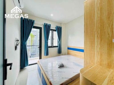 Căn Hộ 1 Phòng - Studio Có Ban Công, Cửa Sổ Rất Thoáng - Thang Máy