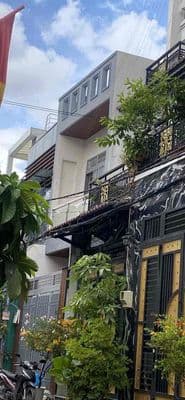 Nhà đẹp, thoáng mát, đầy đủ nội thất, hẻm xe hơi