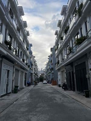 Giá 11 tỷ 800 triệu Bán căn nhà đang cho thuê Thu nhập 25 triệu 1 th
