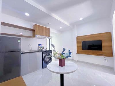 Căn Hộ Trung Tâm Quận 10 - 1 Phòng Ngủ Tách Bếp Đường 3/2