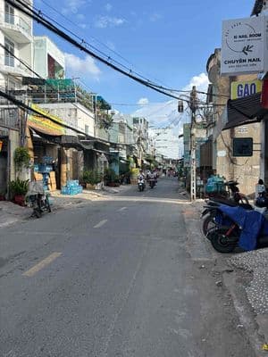 Mặt tiền đường số 8