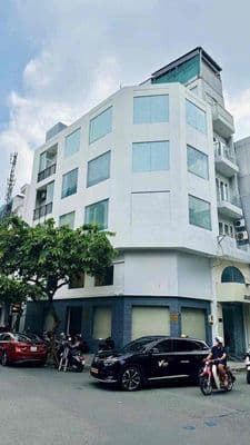 Toà nhà góc 2MT Cù Lao - Hoa Sứ, Phú Nhuận