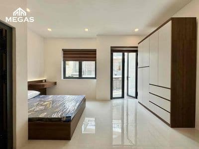 Căn hộ luxury mới keng - ban công đi bộ qua dương quảng hàm - đh ntt