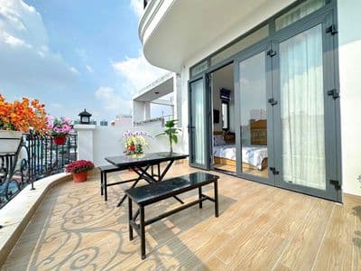 CHDV Full Nội Thất Toà Nhà Thang Máy, Gần UEH, Y Dược, Văn Lang Q5,8,1