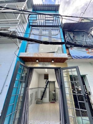 Nhà 3 tầng, hẻm 4m, shr , 1/ lê đức thọ, p6 gò vấp, 1 tỷ hơn