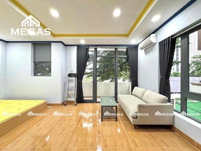 Căn Hộ Studio Rộng Rãi, Có Ban Công - Cửa Sổ Lớn Cực Thoáng