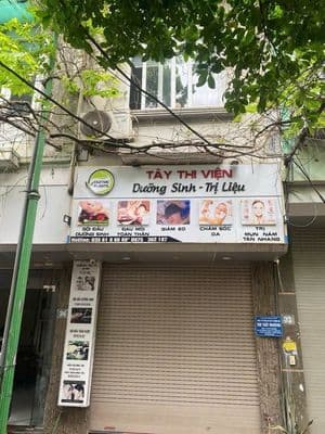 Nhà nguyên căn vị trí đẹp đối diện chợ Phú Đô