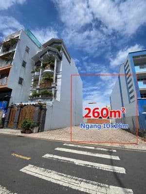Bán đất Lạc Long Quân, 260m2, ngang 10x26m, đường Ô TÔ 12m, full thổ