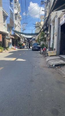 Nhà cho thuê nguyên căn mt đường giá rẻ