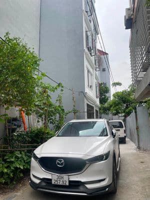 Bán nhà 33m2 Đông Thiên, 4.5 tầng, sổ đỏ