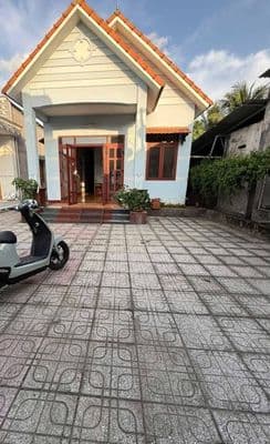 Cho thuê nhà Mai Thái, gần trường THCS Khánh Bình