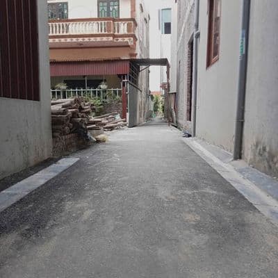 Bán nhà 50m2 thôn Đoài Nam Hồng, ô tô vào nhà, hơn 2 tỷ