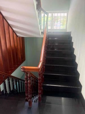 Cho thuê nhà phố phạm hữu lầu tái định cư .