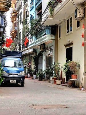 cho thuê nhà 4 tầng sử dụng 260m2 phù hợp làm vp+Ở