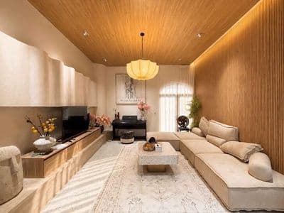 Nhà đẹp mặt tiền 5m5 có hồ bơi gần biển - có hệ thống pccv