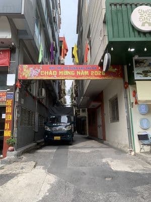 Cho thuê nhà riêng ngõ 149 trung kính - 50m x 3,5 tầng - giá cực tốt