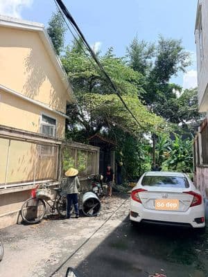 Nhà 200m hẻm xe tải 13,5 triệu Đường Số 22 Trường Tiểu Học Linh Đông