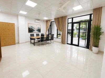 Văn Phòng Trệt 7x18m giá 14 triệu/ tháng tại Vạn Phúc City