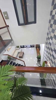 Cho thuê nhà khu Nam Việt Á Nhà 2 tầng 3pn 2wc Full nội thất Gia 22tr/