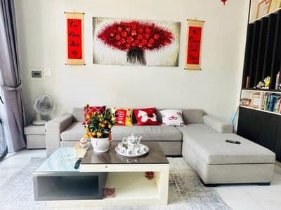 Bán nhà 3 tầng đẹp gần sân vận động Hoà Xuân, GIÁ RẺ