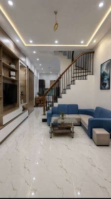 8 tỷ Phố Minh Khai, 42m2*4T*4N, Ngõ 3m, Gần phố, 2 nhà ra ô tô tránh