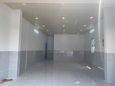 Nhà Mt khu Hoà Bình 5.1x12m nở hậu 10m trống suốt 12 triệu