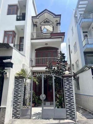Nhà Mặt Tiền Sát Đại Học Công Nghiệp, Chợ Gò Vấp - Khu Sinh Viên