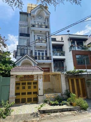 nhà 1 hầm 4 lầu KDC ấp 5 bình hưng DT 7m x 19.5m 5 tầng