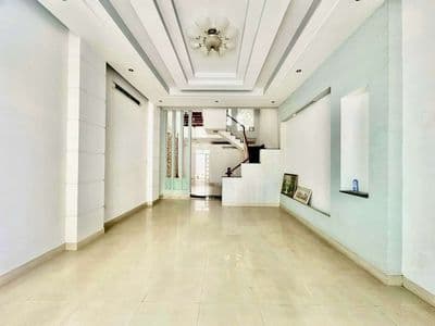 Cho thuê nhà mặt tiền ngang 5m ngay trung tâm q8 - ngay tạ quang bửu