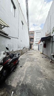 Nhà hẻm xe hơi, 2pn 3wc nguyễn văn khối