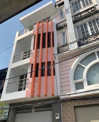 Nhà nguyên căn. Hẻm xe 16 chỗ tận cửa. có VIDEO