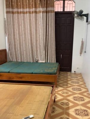 Cho thuê nhà nguyên căn, cạnh học viện cảnh sát.