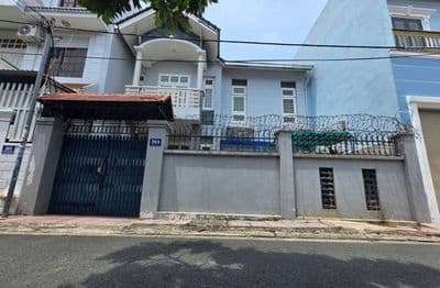 Bán nhà 2 tầng ngang 10m hẻm oto tránh nhau trung tâm p8 - 10,9 tỷ