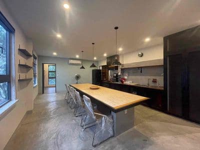 Nhà nguyên căn khu kv fpt, biển tân trà