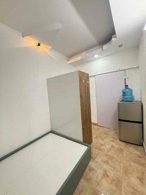 Studio 2phòng ngủ 40m2 2 máy lạnh có máy giặt + ban công rộng rãi