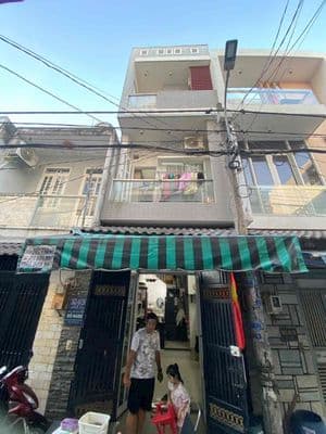 nhà bán 3.5 lầu đường bình trị đông HH50tr