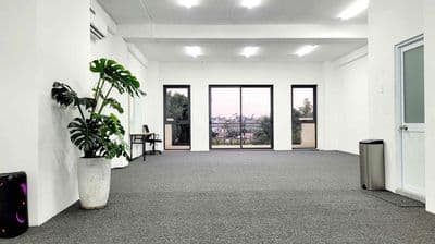Văn phòng 7x20m2 setup theo têu càu chỉ 12 triệu/ tháng tại Vạn Phúc