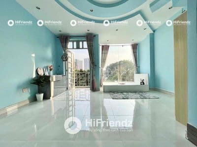 Studio ban công, cửa sổ full nội thất siêu rộng kế đầm sen