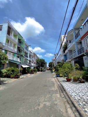 Bán nhà mặt tiền Khu Tên Lửa 5mx16m đúc 3.5 tâm