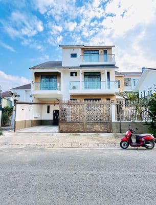 Cho thuê biệt thự trệt 2 lầu - có nội thất - kdc nam long - cái răng